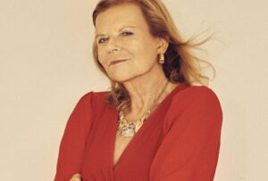 El Club de Lectura tanca la temporada amb Una ombra blanca, de Carme Riera